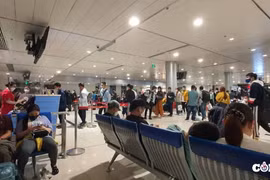 Hành khách đi máy bay từ cảng hàng không Tân Sơn Nhất cần lưu ý những gì?