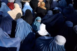 Hội đồng Bảo an LHQ thảo luận về việc Taliban bắt phụ nữ che mặt