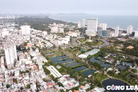 Cử tri Bà Rịa - Vũng Tàu kiến nghị kiểm tra xử lý hàng loạt dự án chậm tiến độ