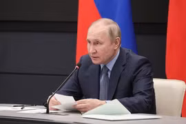 Ông Putin nói Nga sẵn sàng đàm phán về 'kết quả chấp nhận được' với Ukraine