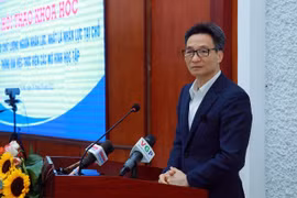 Đổi mới giáo dục trong nhà trường song song với chú trọng xây dựng "xã hội học tập"