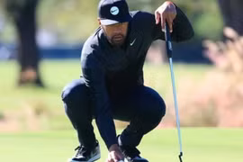 Tay golf Tony Finau tiến sát ngôi vô địch giải Houston Open 2022