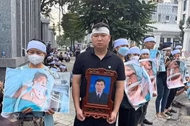 Hoãn phiên tòa xét xử vụ án giết người trước cổng VKSND huyện Phúc Thọ