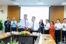 Phối hợp để nâng cao năng lực sản xuất, đẩy nhanh tiến độ chuyển đổi số truyền hình