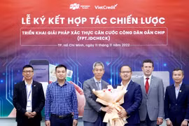 VietCredit hợp tác với FPT IS triển khai giải pháp xác thực căn cước công dân gắn chip FPT.IDCheck