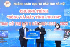 MOBIFONE tặng 2.000 tài khoản học tập MobiEdu và MobiCloud cho học sinh khó khăn