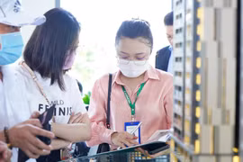 HoREA: Kinh doanh bất động sản phải qua sàn, doanh nghiệp môi giới muốn “tay không bắt giặc”?