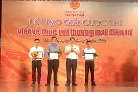 38 tác phẩm đoạt giải Cuộc thi viết về Thuế với thương mại điện tử