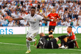 Thắng Mallorca 4-1, Real Madrid đòi lại ngôi đầu BXH La Liga