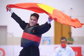 SEA Games 31 ngày 16/5: "Ngày vàng" của Điền kinh, Taekwondo, Pencak Silat, Huy Hoàng phá kỷ lục SEA Games