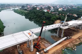 Đề nghị làm rõ trách nhiệm tập thể, cá nhân trong áp dụng mức giá đền bù tại dự án cầu Chũ