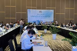 Du lịch Việt làm mới để đón khách