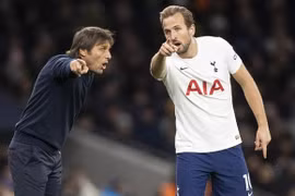 PSG nhắm Conte thay Pochettino