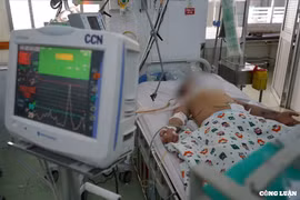 Bên trong khu điều trị sốt xuất huyết nặng ở Bệnh viện Nhi đồng 2