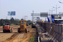 Bảo đảm tiến độ, chất lượng dự án xây dựng Cầu Rạch Miễu 2