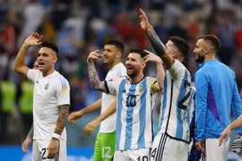 Messi tỏa sáng đưa Argentina vào chung kết World Cup 2022