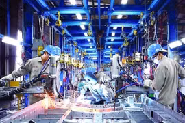 Xây dựng Chương trình hành động đẩy mạnh công nghiệp hóa, hiện đại hóa đất nước