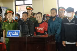 Lào Cai: Nghi ngoại tình với vợ "hờ", bắt giữ người trái phép đòi "bồi thường" 50 triệu đồng