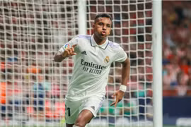 Thắng Atletico Madrid 2-1, Real Madrid xây chắc ngôi đầu La Liga