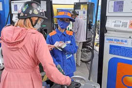 Xử lý nghiêm cửa hàng xăng nếu để hết xăng 2 ngày