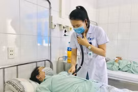 Người bệnh mắc sốt xuất huyết, điều trị ở đâu để an toàn, đúng tuyến