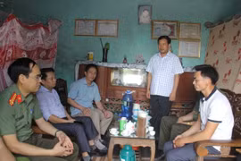 Khen thưởng công dân cứu 3 mạng người ở Tam Đảo
