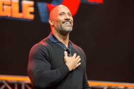 ‘The Rock’ sẽ là Jack Sparrow tiếp theo trong dự án mới của “Cướp biển vùng Caribe”?