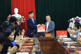 Hội Nhà báo Việt Nam sẽ tăng cường trao đổi thông tin, nghiệp vụ, hỗ trợ các cơ quan báo chí địa phương