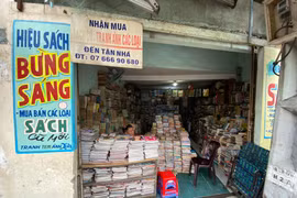 Tiệm sách của cụ ông 75 tuổi, tồn tại gần nửa thế kỷ khiến giới trẻ hoài niệm
