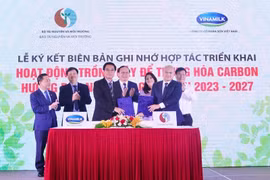 Vinamilk tiếp tục trồng cây hướng đến mục tiêu Net Zero 2050