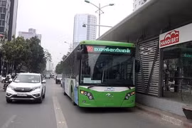 Hà Nội: Người dân được dùng xe điện miễn phí khi đi xe buýt BRT