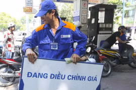 Lùi ngày điều chỉnh xăng dầu sẽ tạo ra tâm lý găm hàng, đầu cơ gây bất ổn thị trường