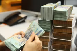Ngân hàng Nhà nước tiếp tục yêu cầu giảm lãi suất cho vay