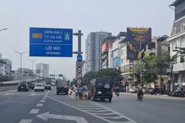 Xe dù, bến cóc vẫn có đất sống do có 'hội chứng lợi ích'