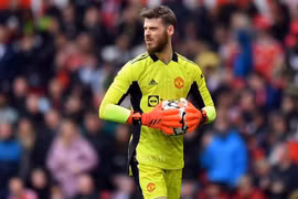 De Gea chấp nhận giảm lương để ở lại CLB