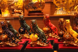 Làng gốm Bát Tràng nhộn nhịp trong những ngày cận Tết