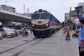 Thủ tướng Chính phủ chưa phân cấp cho UBND cấp tỉnh thực hiện gác chắn đường ngang
