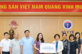 Sao Thái Dương ủng hộ hơn 150 tỷ đồng chống dịch COVID-19