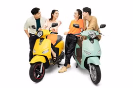 Voucher khuyến mãi mua xe máy điện VinFast “nóng” cùng giá xăng