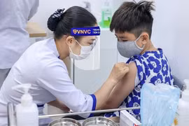 Quyết liệt thực hiện mua vaccine cho trẻ 5 - 11 tuổi