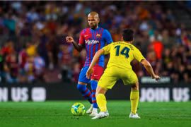 Barca khép lại mùa giải với thất bại thảm 0-2 trước Villarreal