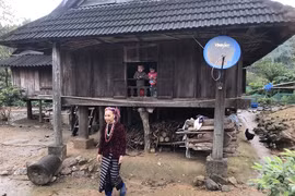 Bà Hồ Thị Phuôn: Nữ già làng đầu tiên ở Pa Tầng