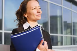 Những nét tướng phụ nữ thành đạt muộn, hậu vận giàu sang