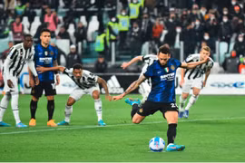 Hạ Juventus 1-0, Inter Milan tạm thời xếp thứ 3 trên BXH Seri A