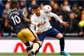 Đánh bại Newcastle 5-1, Tottenham trở lại Top 4 đầy ngoạn mục