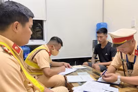 Phát hiện tài xế không có giấy phép lái xe, dương tính với ma túy