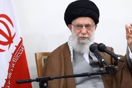 Lãnh tụ tối cao của Iran chỉ trích Mỹ về cuộc khủng hoảng Ukraine