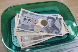 Tại sao đồng Yen đang rất yếu và điều đó có ý nghĩa gì với Nhật Bản?