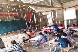 Phấn đấu xóa bỏ 100% phòng học nhờ, phòng học tạm vào năm 2030