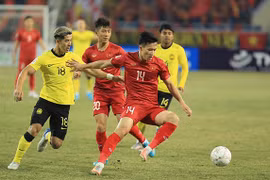 Đánh bại Malaysia 3-0, Đội tuyển Việt Nam vươn lên dẫn đầu bảng B AFF Cup 2022